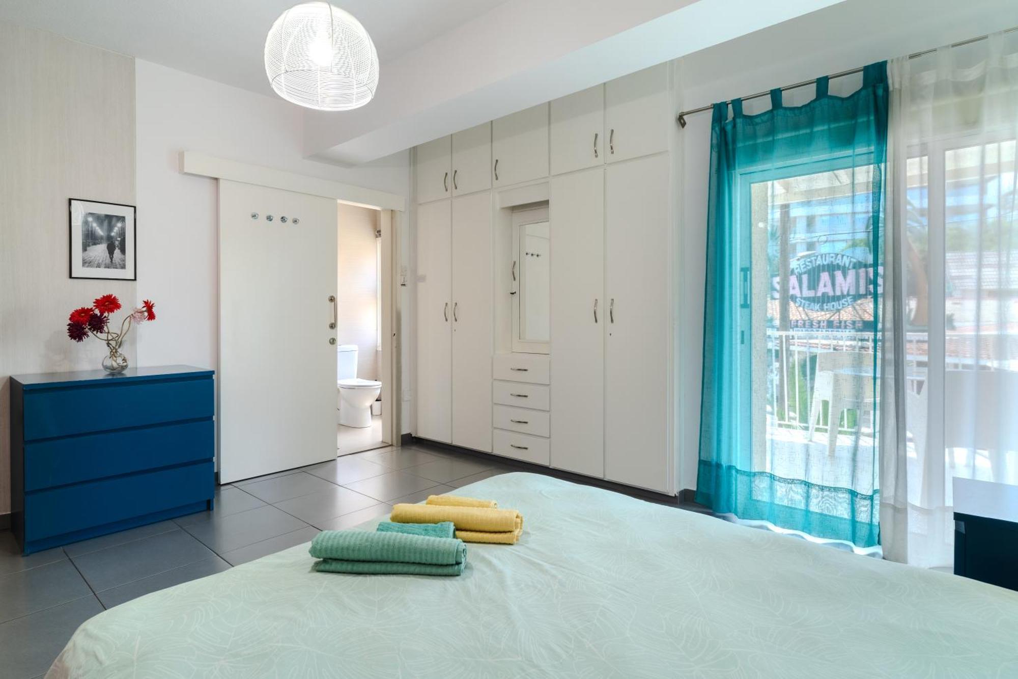 Mackenzie Blu Beach Studio Larnaca Exteriör bild